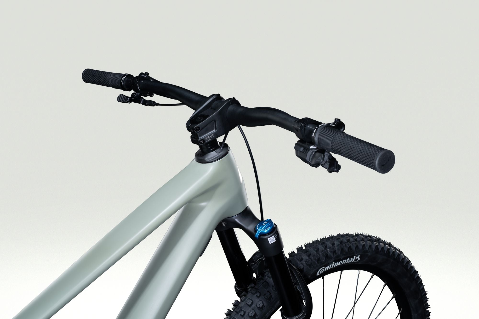 lapierre-zesty-cf-7-9-vtt-all-mountain-carbone-aventure image 4