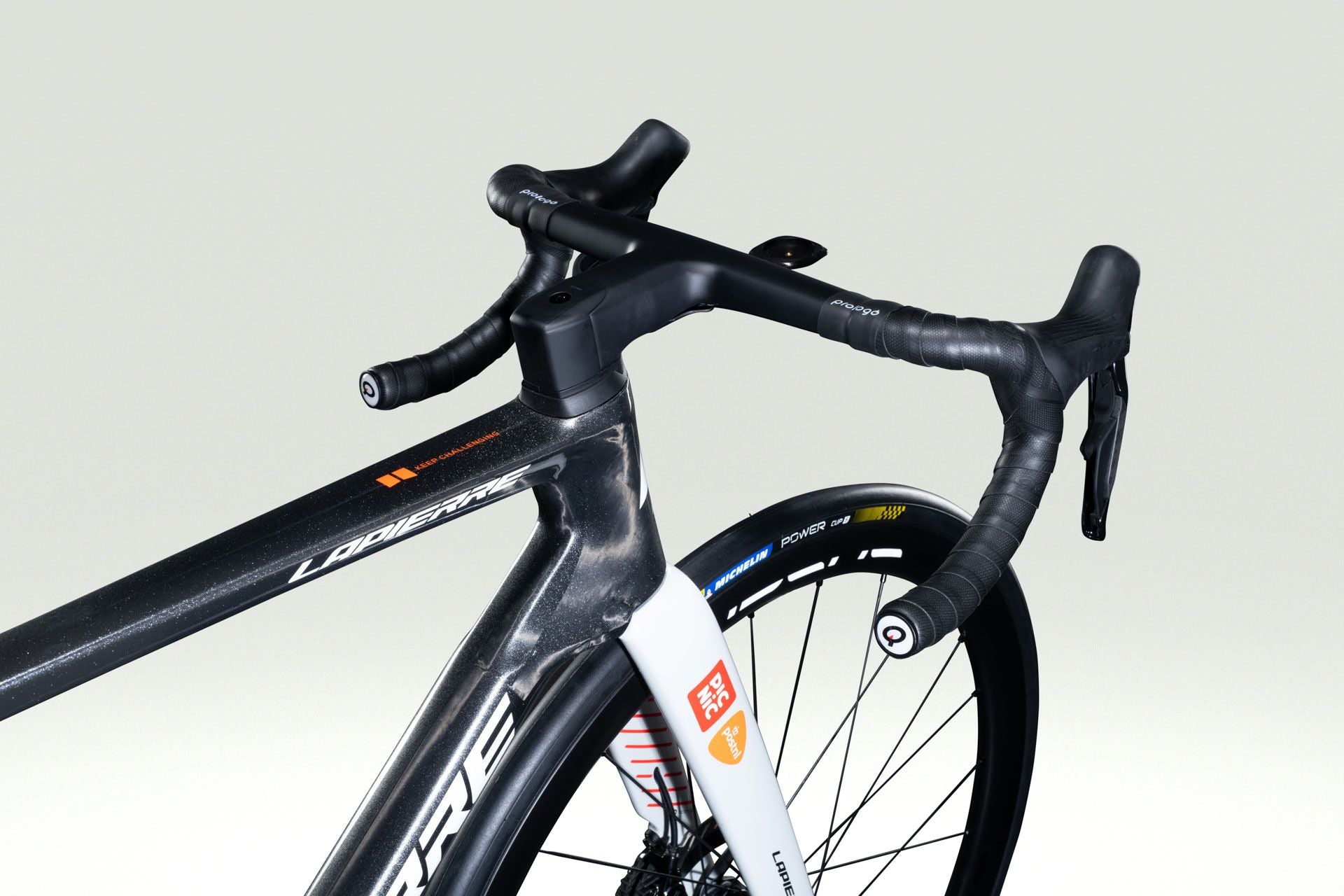 lapierre-xelius-drs-team-replica-v-lo-route-carbone-worldtour image 4