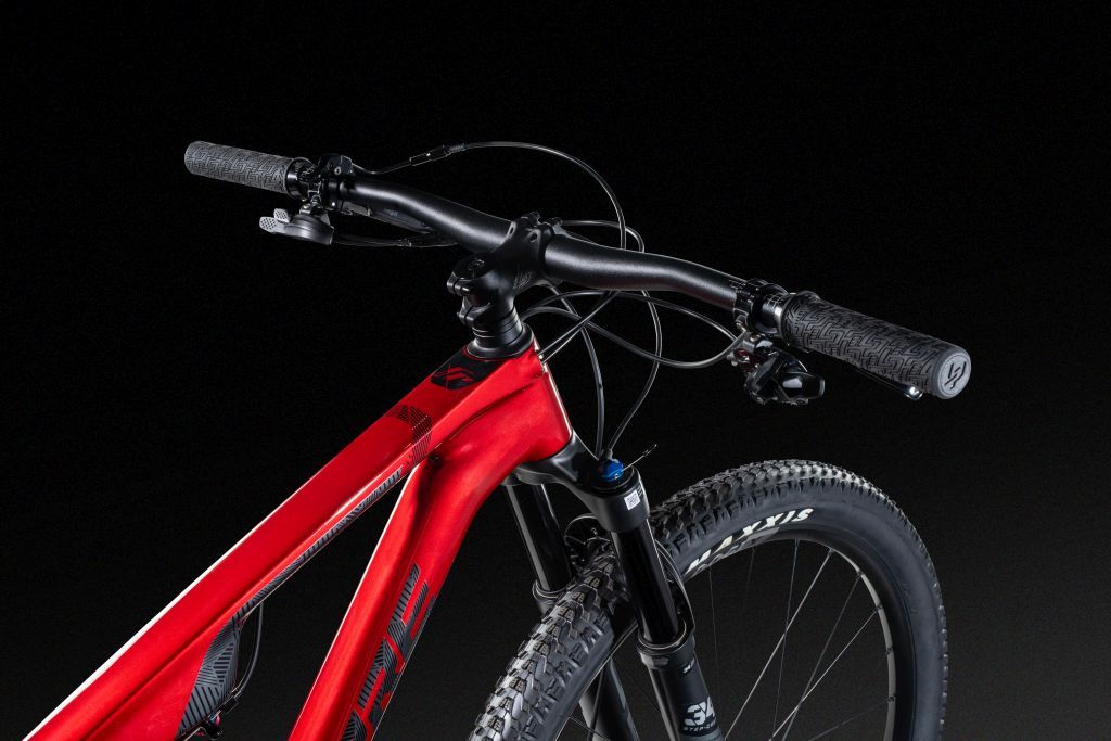 lapierre-xrm-7-9-vtt-marathon-carbone-120mm image 3