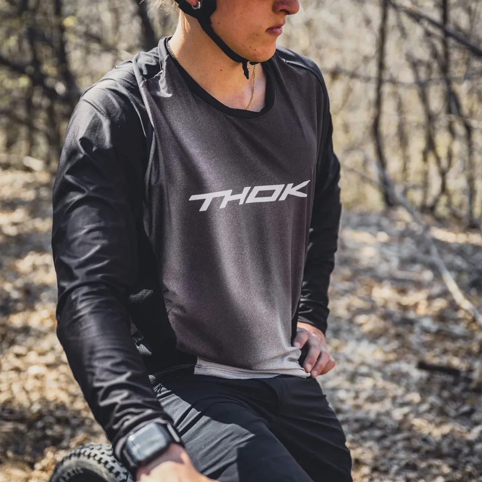 thok-team-black-maillot-vtt-manches-longues image 1