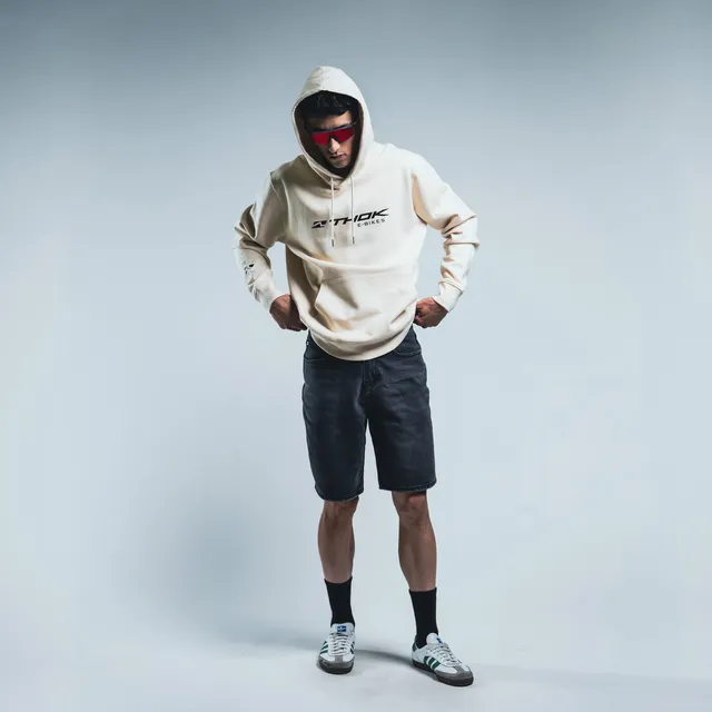 thok-h-crew-natural-culture-sweat-capuche-off-white image 1